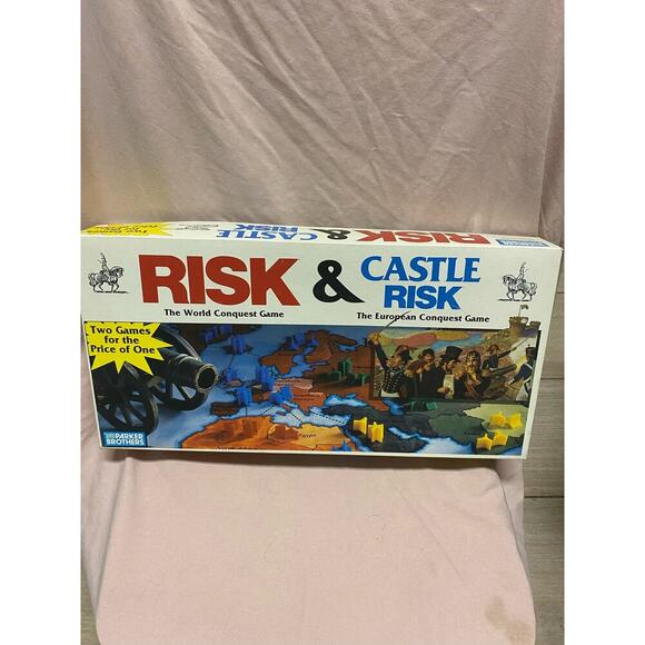 1990 Risk and Castle Risk Board game Vintage - Excellent Condition - Picture 1 of 3